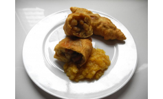 Aloo Pie With Seasoned Mango Chutney